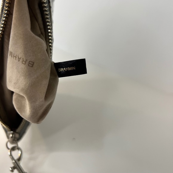 Brahmin Melbourne Daisy Clutch Silver 7.25 x 5 Crocodile Embossed Leather - Picture 5 of 6